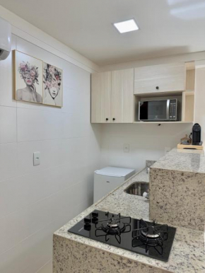 Flat à beira-mar, próximo às festas de verão